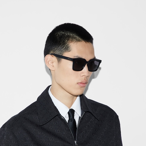 Low nose bridge square sunglasses in black injection | GUCCI® SG