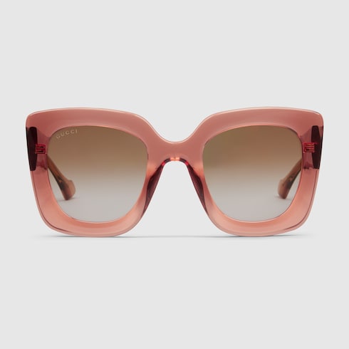 Sonnenbrille mit eckigem Rahmen
