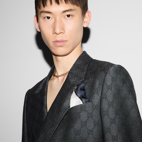 Pochette en soie à imprimé chaîne Gucci et détail GG enlacés