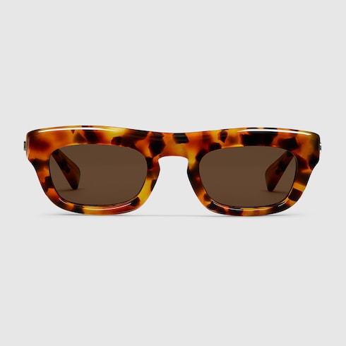Sonnenbrille mit rechteckigem Rahmen