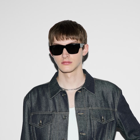 Rectangular frame sunglasses