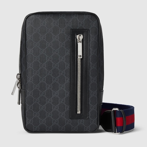GG Black small slingbag
