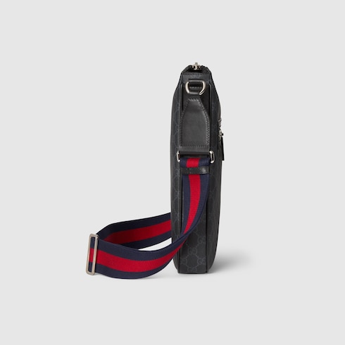 Mittelgroße GG Black Messengertasche
