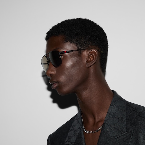 Lunettes de soleil à monture navigateur