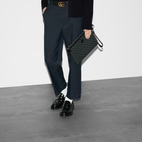 Medium messenger bag in black Supreme | GUCCI® US 