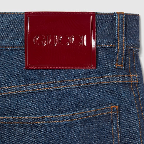 Pantaloni in denim taglio corto