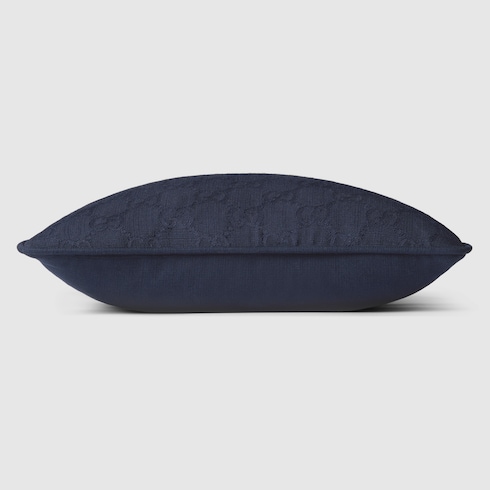 GG viscose cushion