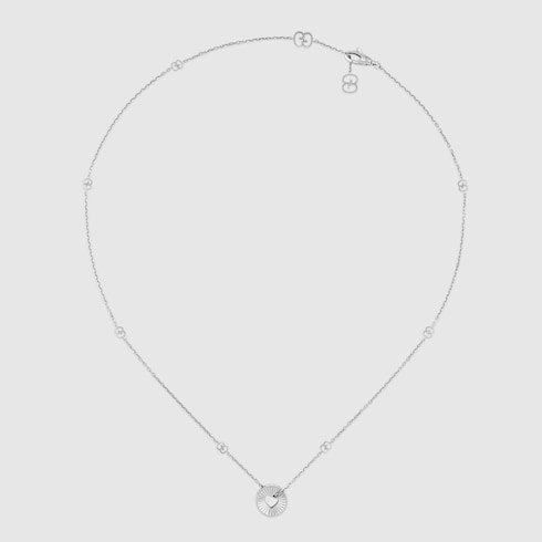Icon 18k heart necklace