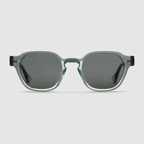 Oval frame sunglasses