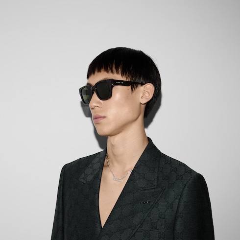 Low nose bridge fit sunglasses