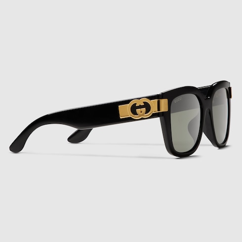 Specialized fit oval sunglasses