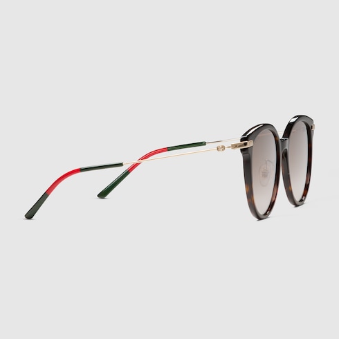 Specialized fit round sunglasses