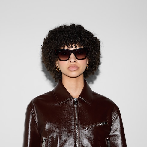 Cat eye sunglasses