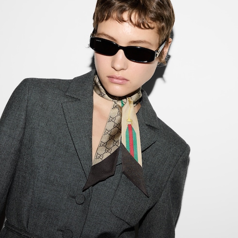 Printed silk neck bow