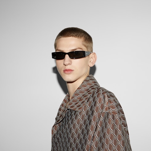 Rectangular frame sunglasses