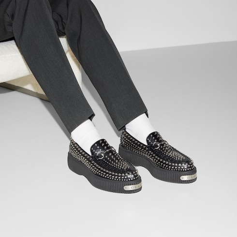 Mocassino creeper uomo Gucci Horsebit in pelle nera GUCCI Italia