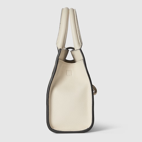 Small tote bag with hook closure