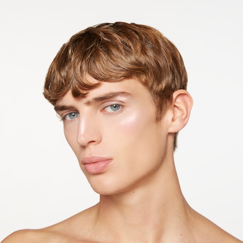 01, Пудровый хайлайтер Gucci Glow