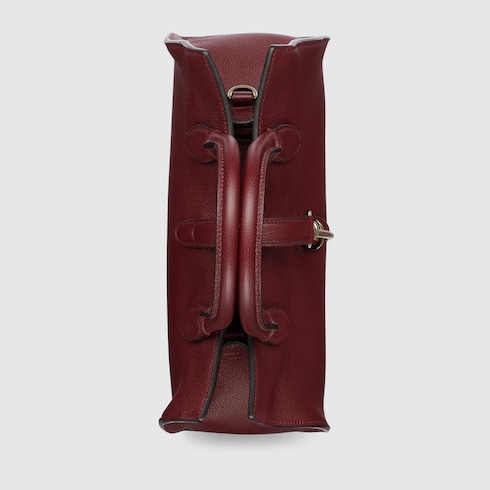 Medium tote bag with hook closure