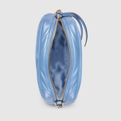 Kleine GG Marmont Schultertasche in hellblau | GUCCI® DE 