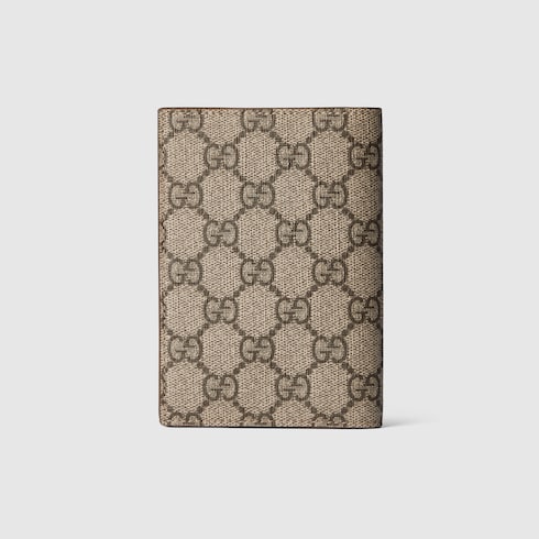 Brown interior GG passport case Detail 4