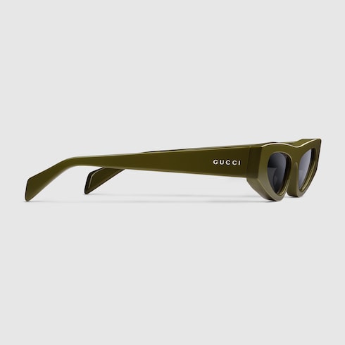 Cat eye frame sunglasses in olive green GUCCI AE