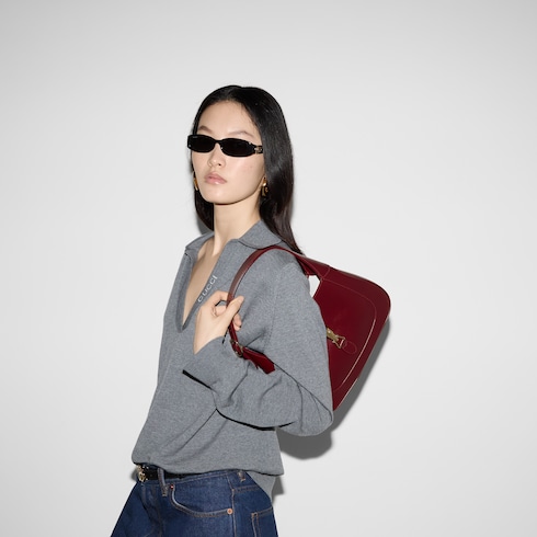 Маленькая сумка на плечо Gucci Jackie 1961