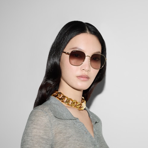 Low nose bridge fit round sunglasses