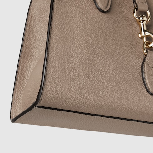 Medium tote bag with hook closure