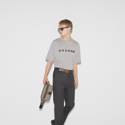 Cotton jersey T-shirt with Gucci print Detail 6