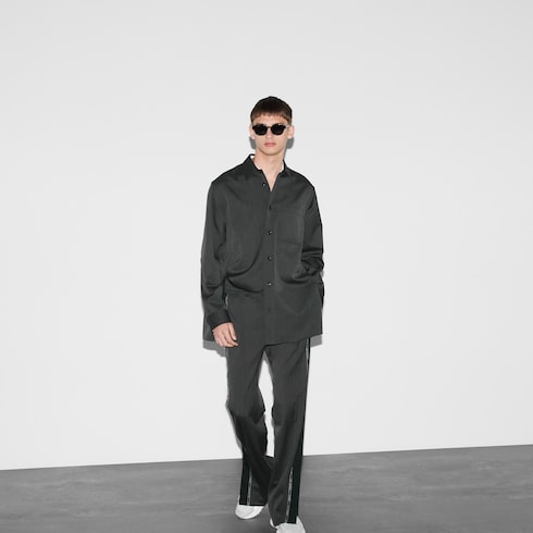 Wool shirt with embroidery