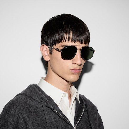 Navigator frame sunglasses