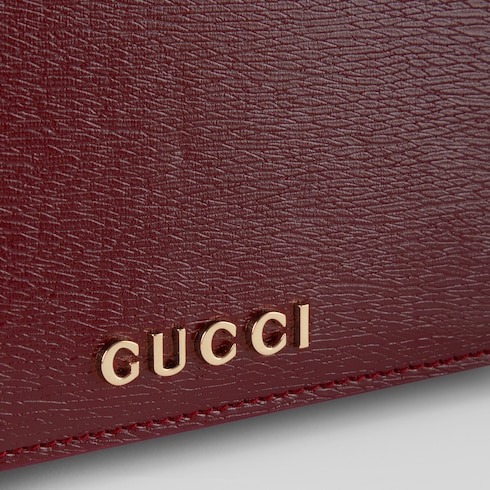 Chain wallet with Gucci script Detail 4