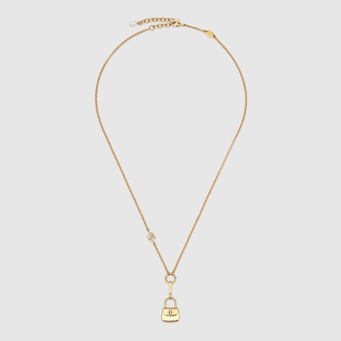 Chain necklace with bag pendant Detail 2