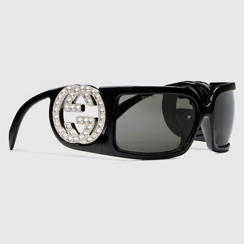 Sonnenbrille mit rechteckigem Rahmen
