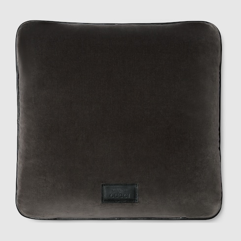 Velvet cushion with Horsebit