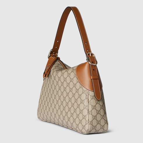 Bolso de hombro GG Emblem tamaño grande