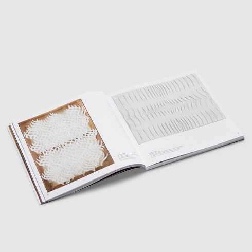 アート・デザイン・音楽 GUCCI PROSPETTIVE 3: ITALIANE ANCORA 828435_J2500_8486_003_100_0000