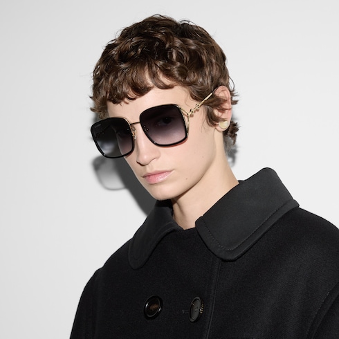 Low nose bridge fit rectangular sunglasses