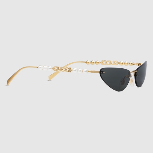 Cat-eye frame sunglasses