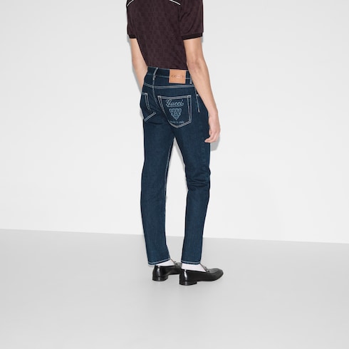 Lasered tapered denim pant Detail 4