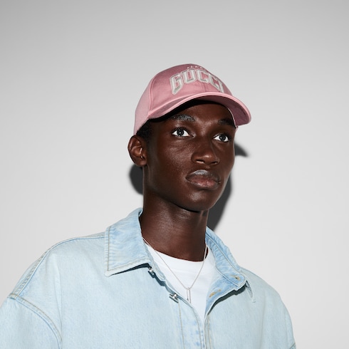 Embroidered cotton baseball hat