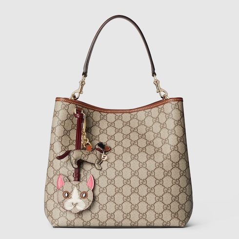 Mittelgroße GG Emblem Bucket Bag
