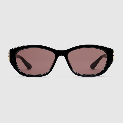 Sonnenbrille mit rechteckigem Rahmen