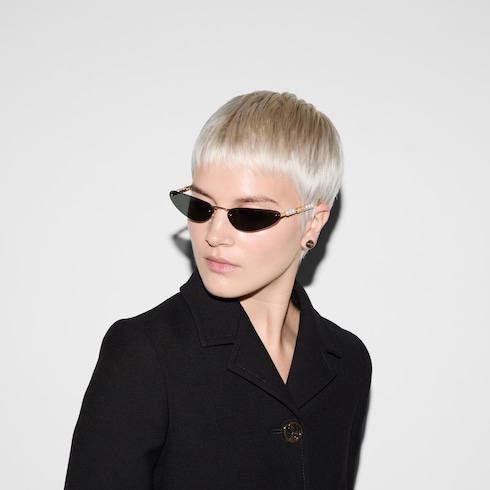 Cat-eye frame sunglasses