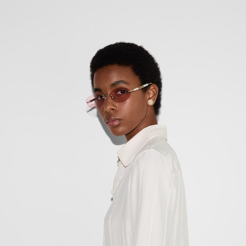 Oval frame sunglasses