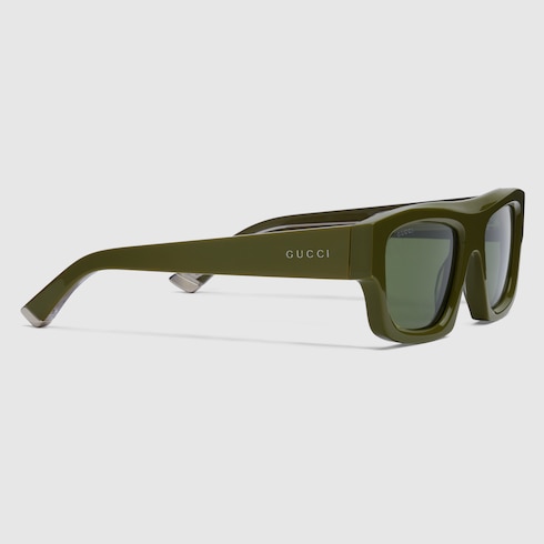 Gafas de sol con montura rectangular