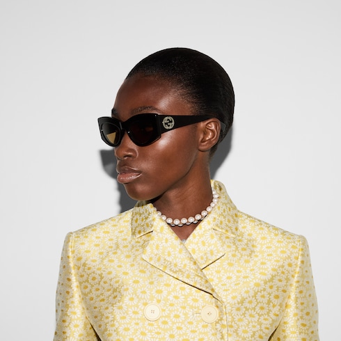 Cat-eye frame sunglasses