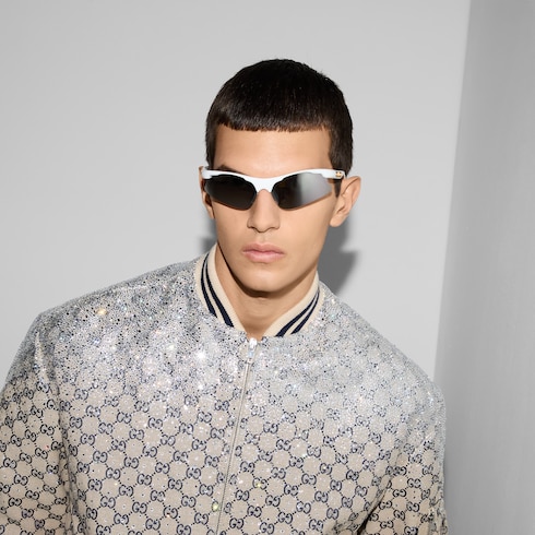 Mask-shaped sunglasses