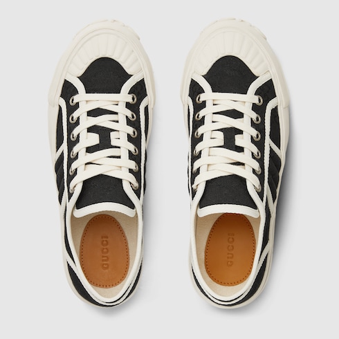 Baskets massives pour femme